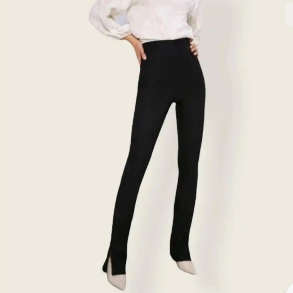 Zara Basic Black Velvet Skinny Pants Size Medium Minimalist Fall Neutral